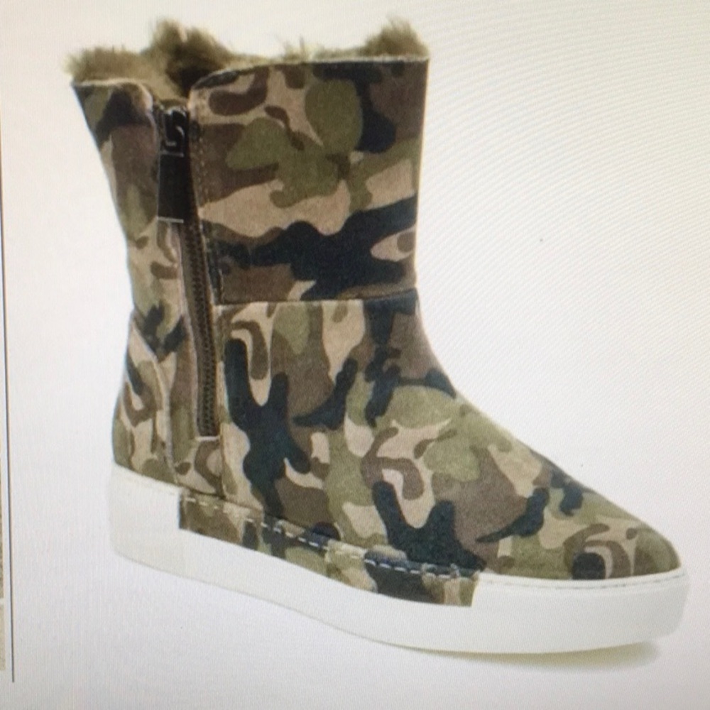 J/SLIDES NYC/“VICTORY”GREEN CAMO SUEDE FAUX FUR BOOTS - Picture 4 of 12